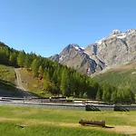 Апартаменти Achillea Alpina Cervinia Vda Vacanze In Vetta Cir 0249 *