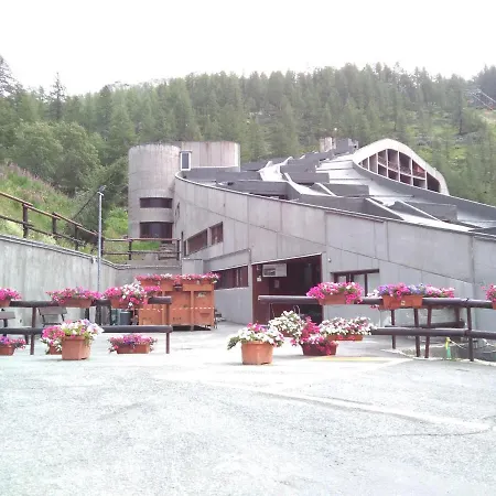 Achillea Alpina Cervinia Vda Vacanze In Vetta * Breuil-Cervinia